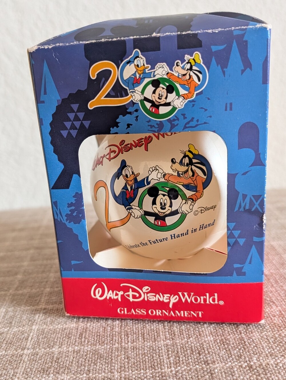 Walt Disney World 2000 Celebrate the Future Hand in Hand Glass Ornament